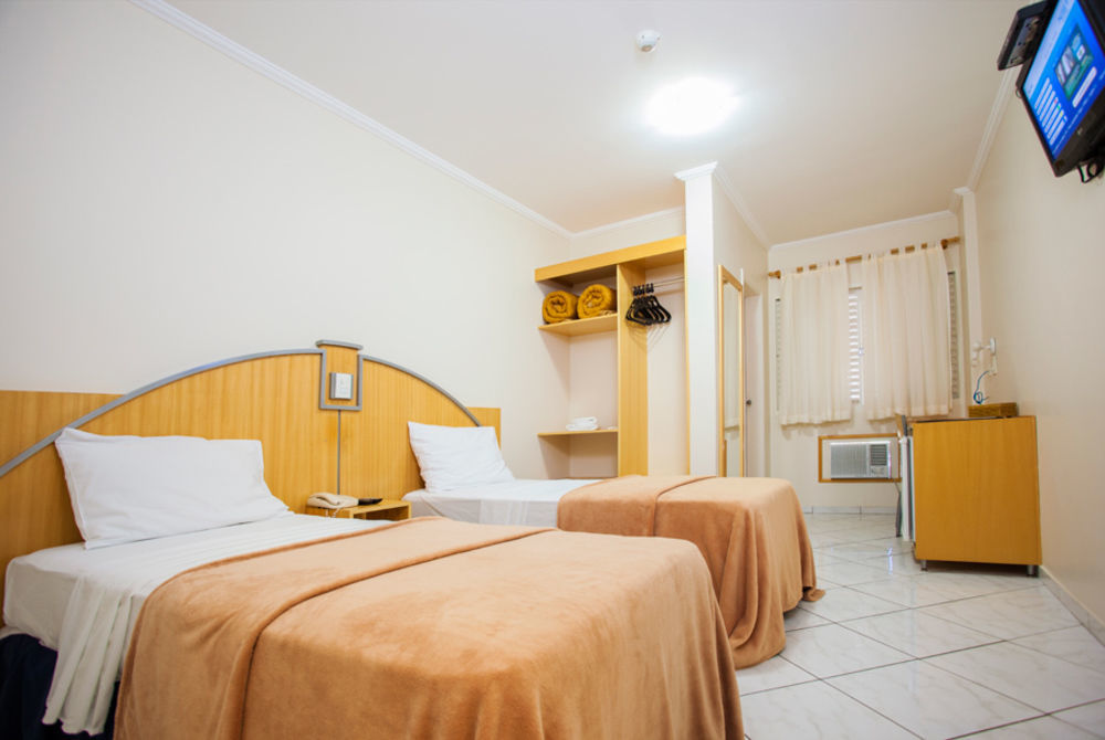 Estoril Hotel Marília Exterior photo